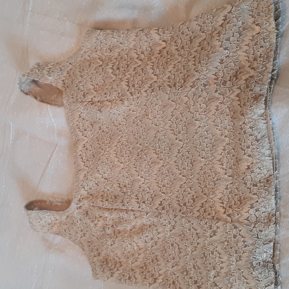 Shimmery gold and embroidered corset style front fitted dressy tank top size L